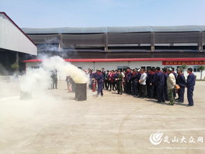 嵐山區大隊對恒贏木材廠百余員工進行消防安全培訓